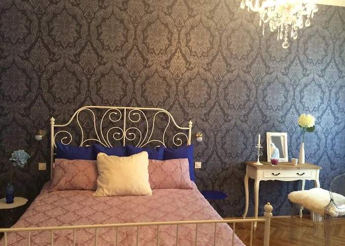 Dragon Bridge Beauty Apartment *