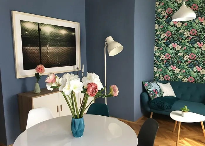 Dragon Bridge Beauty *